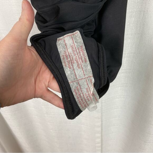 Lands End Black Slendersuit Grecian Tummy Control One Piece Swimsuit Sz.6P NWOT - Picture 12 of 14